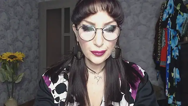 Snapshot of Aziza1 chatting on March 16, 2026, 3:04 pm Aziza1 online show from March 16, 2026, 3:04 pm