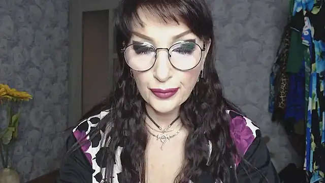 Aziza1 online show from February 16, 2026, 1:32 pm