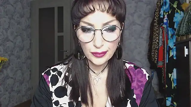 Snapshot of Aziza1 chatting on March 23, 2026, 3:12 pm Aziza1 online show from March 23, 2026, 3:12 pm