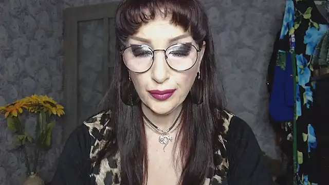Snapshot of Aziza1 chatting on May 23, 2026, 12:59 pm Aziza1 online show from May 23, 2026, 12:59 pm