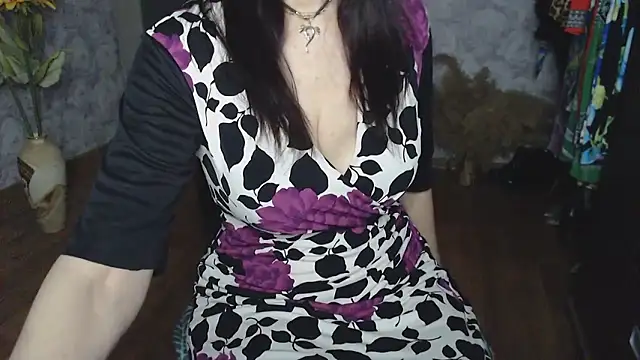 Snapshot of Aziza1 chatting on March 11, 2026, 3:28 pm Aziza1 online show from March 11, 2026, 3:28 pm