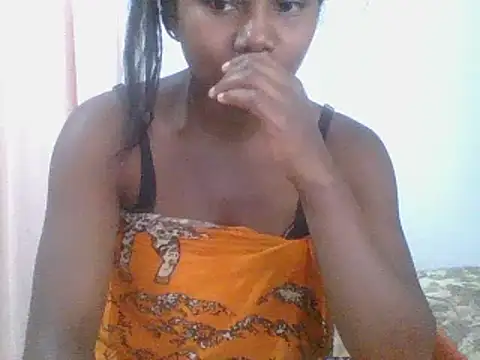 Hamie sexy online show from September 28, 2025, 7:48 am