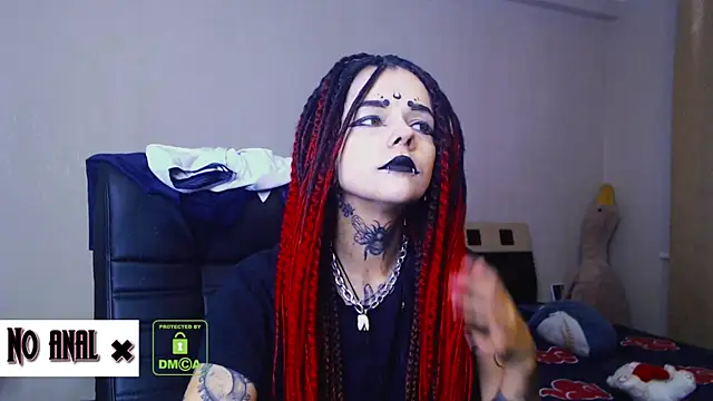 Snapshot of Dark__Elf chatting on September 9, 2025, 9:24 pm Dark Elf online show from September 9, 2025, 9:24 pm