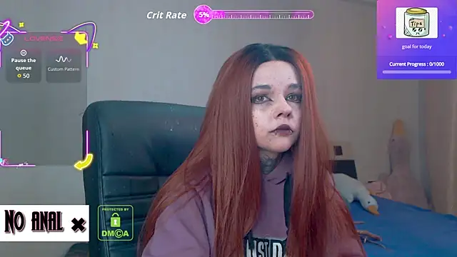 Snapshot of Dark__Elf chatting on December 2, 2025, 10:22 pm Dark Elf online show from December 2, 2025, 10:22 pm