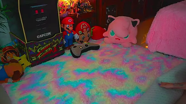 ambarEvans online show from January 14, 2025, 6:38 pm