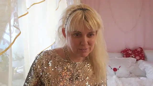 SunnySylvia online show from January 26, 2025, 7:53 am