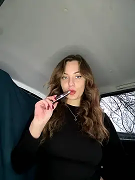 Snapshot of Night_dreams chatting on January 11, 2026, 9:27 am Night dreams online show from January 11, 2026, 9:27 am