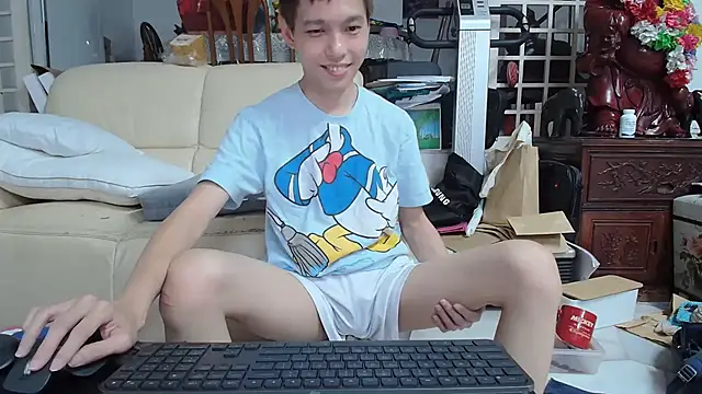 Snapshot of andrewooi chatting on February 9, 2025, 3:45 pm andrewooi online show from February 9, 2025, 3:45 pm