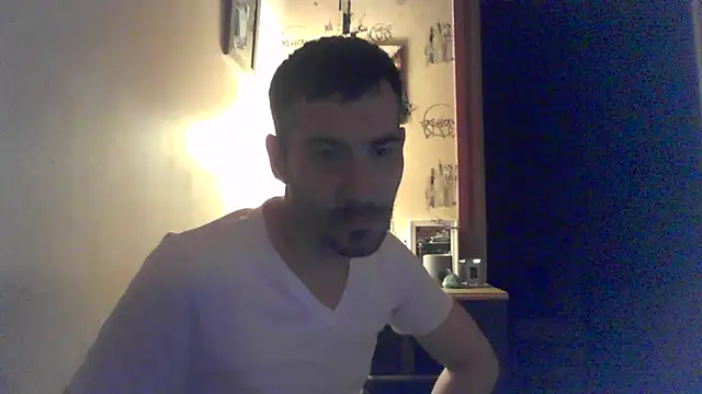 Snapshot of Ethangay chatting on December 19, 2025, 3:14 pm Ethangay online show from December 19, 2025, 3:14 pm