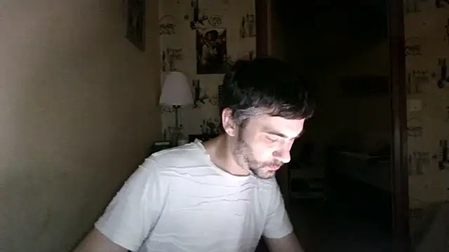 Snapshot of Ethangay chatting on May 13, 2026, 1:29 pm Ethangay online show from May 13, 2026, 1:29 pm