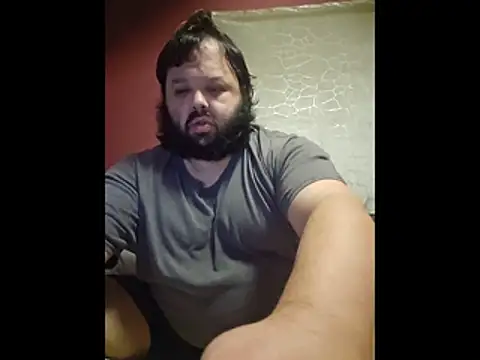 Snapshot of Strongbutgentle36 chatting on March 3, 2026, 8:10 am Strongbutgentle36 online show from March 3, 2026, 8:10 am