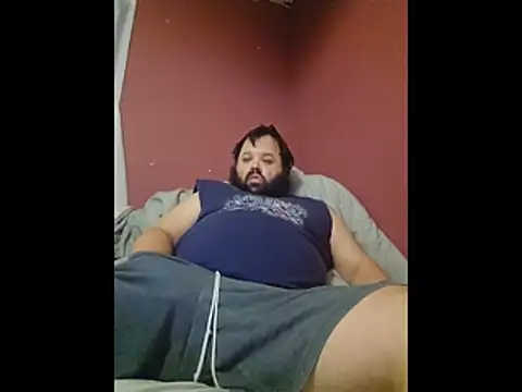 Snapshot of Strongbutgentle36 chatting on February 18, 2026, 7:06 am Strongbutgentle36 online show from February 18, 2026, 7:06 am