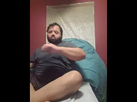 Strongbutgentle36 online show from December 17, 2025, 6:07 am