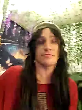 Snapshot of MaddyC6992 chatting on January 4, 2025, 10:27 am MaddyC6992 online show from January 4, 2025, 10:27 am