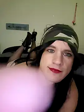 Snapshot of MaddyC6992 chatting on January 10, 2025, 12:04 pm MaddyC6992 online show from January 10, 2025, 12:04 pm