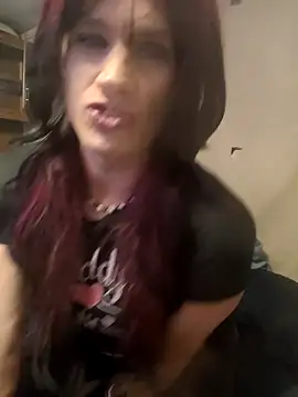 MaddyC6992 online show from May 9, 2026, 7:34 am
