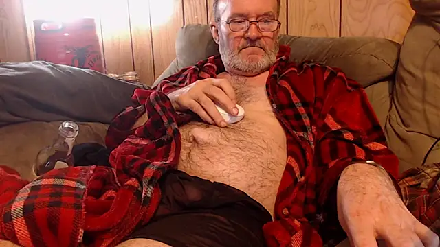 snickers1 online show from March 18, 2026, 1:53 am