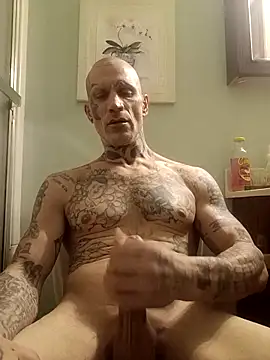 Snapshot of Casey884life chatting on December 23, 2025, 7:51 am Casey884life online show from December 23, 2025, 7:51 am