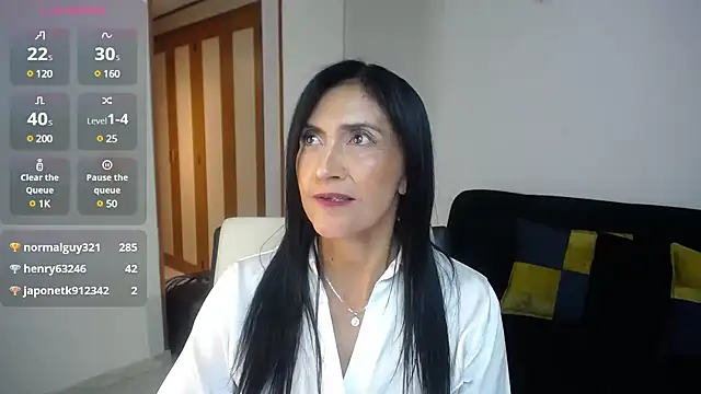 Snapshot of _steffy_ chatting on February 14, 2025, 3:00 am steffy online show from February 14, 2025, 3:00 am