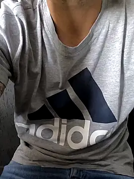 Snapshot of Leo_Big chatting on December 2, 2025, 11:56 am Leo Big online show from December 2, 2025, 11:56 am