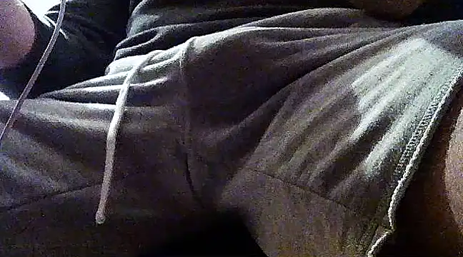 Snapshot of opreatiby chatting on March 8, 2025, 4:39 pm opreatiby online show from March 8, 2025, 4:39 pm