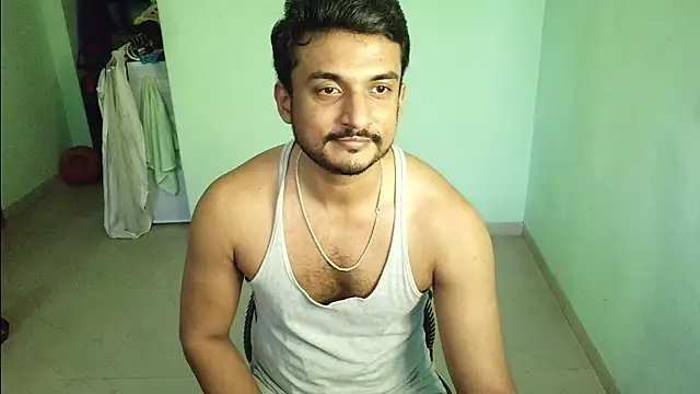 daringcutie online show from November 6, 2025, 9:02 am