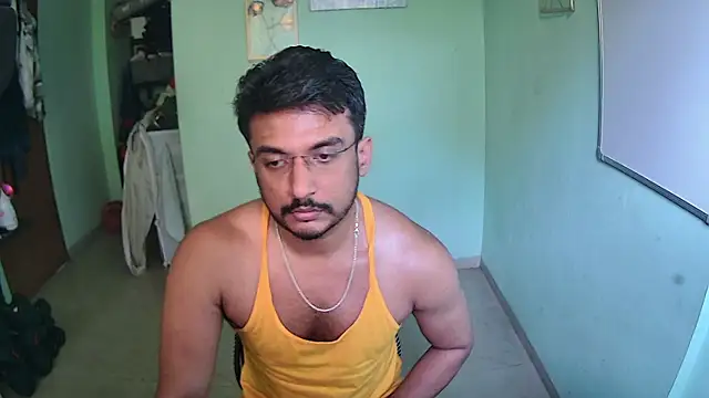 daringcutie online show from October 17, 2025, 10:07 am