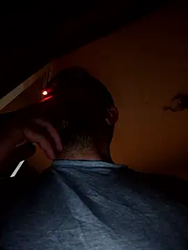 Snapshot of ZDRAVKICH chatting on November 4, 2025, 5:17 pm ZDRAVKICH online show from November 4, 2025, 5:17 pm