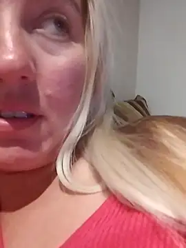 Snapshot of Mllesha74000 chatting on November 16, 2025, 6:45 pm Mllesha74000 online show from November 16, 2025, 6:45 pm