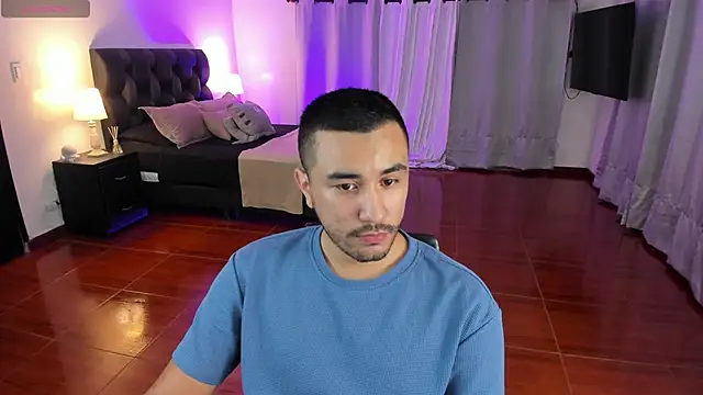 Snapshot of Nick_Moca chatting on February 11, 2025, 2:35 am Nick Moca online show from February 11, 2025, 2:35 am