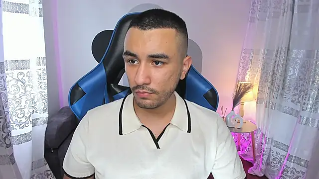 Snapshot of Nick_Moca chatting on January 25, 2025, 8:10 pm Nick Moca online show from January 25, 2025, 8:10 pm