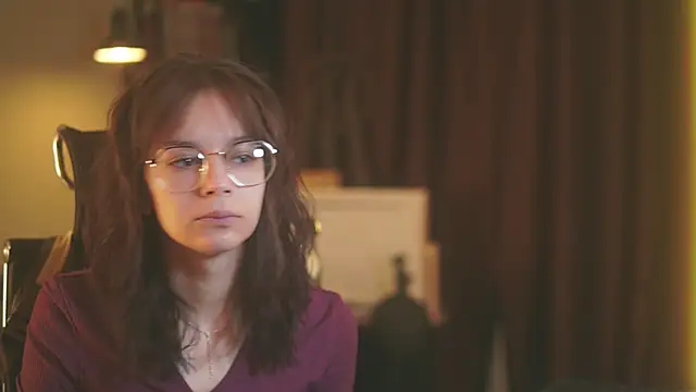 alyssa sweet online show from November 18, 2025, 4:38 am