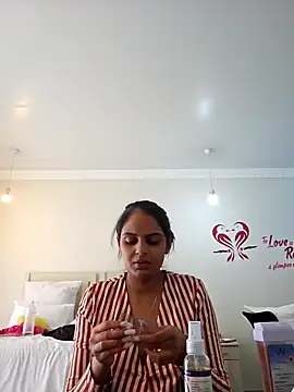 Snapshot of DirtySnowball69 chatting on February 10, 2025, 12:08 pm DirtySnowball69 online show from February 10, 2025, 12:08 pm