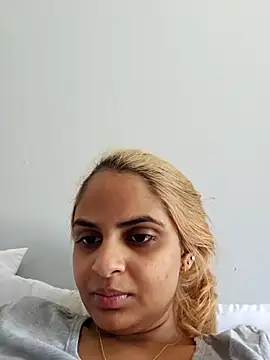 Snapshot of DirtySnowball69 chatting on October 8, 2025, 10:17 am DirtySnowball69 online show from October 8, 2025, 10:17 am