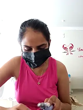 Snapshot of DirtySnowball69 chatting on February 25, 2025, 1:32 pm DirtySnowball69 online show from February 25, 2025, 1:32 pm