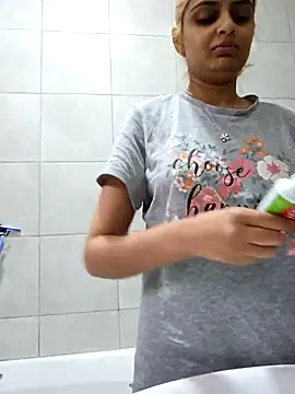 Snapshot of DirtySnowball69 chatting on October 2, 2025, 2:31 pm DirtySnowball69 online show from October 2, 2025, 2:31 pm