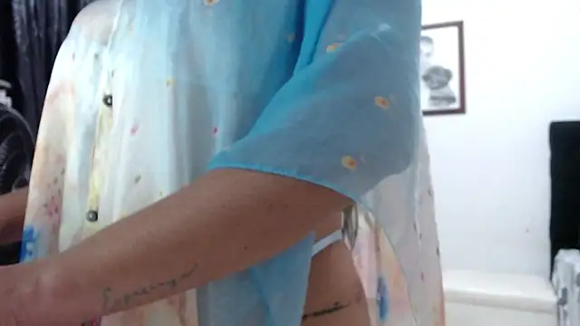 Snapshot of venuz_mendoza20 chatting on October 31, 2025, 1:30 pm venuz mendoza20 online show from October 31, 2025, 1:30 pm