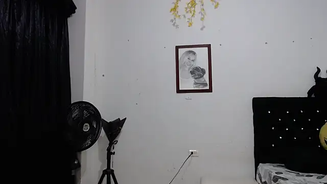 Snapshot of venuz_mendoza20 chatting on November 4, 2025, 1:59 pm venuz mendoza20 online show from November 4, 2025, 1:59 pm