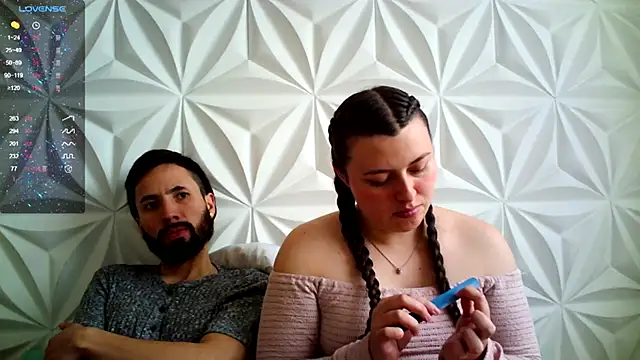 jerryandjessica online show from October 3, 2025, 7:59 pm