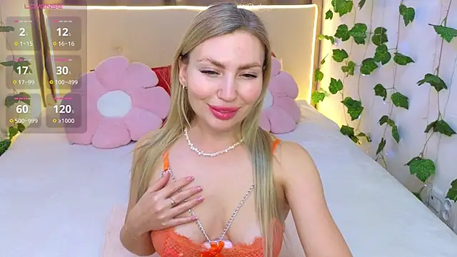 Snapshot of ste1la chatting on March 5, 2025, 10:55 am ste1la online show from March 5, 2025, 10:55 am