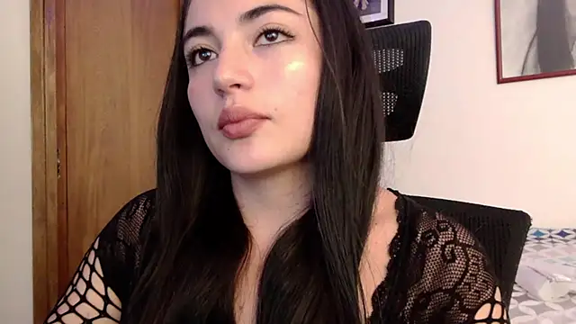 Honey Aynur20 online show from October 1, 2025, 6:56 pm