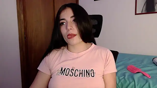 Honey Aynur20 online show from September 19, 2025, 9:30 pm