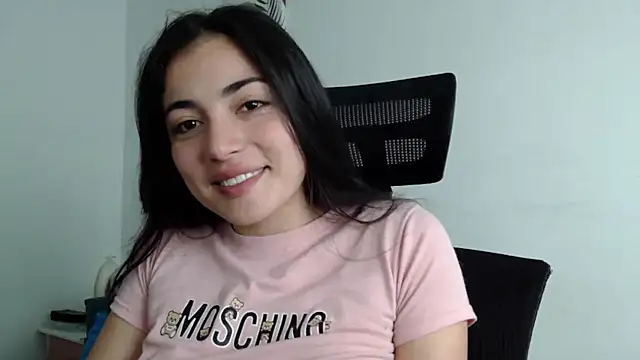 Honey Aynur20 online show from December 4, 2024, 2:42 pm