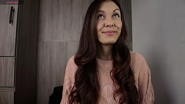 Snapshot of Swetisabella01 chatting on March 24, 2026, 12:10 am Swetisabella01 online show from March 24, 2026, 12:10 am