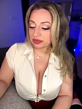 Snapshot of miamellycious chatting on May 10, 2026, 4:27 am miamellycious online show from May 10, 2026, 4:27 am