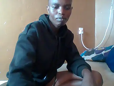 Snapshot of sluutygirl chatting on November 18, 2025, 1:32 am sluutygirl online show from November 18, 2025, 1:32 am