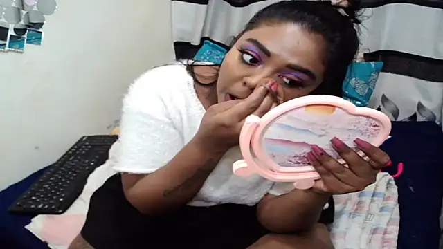 Snapshot of Indian_FireXX chatting on April 29, 2026, 6:25 pm Indian FireXX online show from April 29, 2026, 6:25 pm
