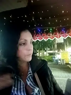 Snapshot of mijal_queen chatting on February 23, 2025, 4:50 am mijal queen online show from February 23, 2025, 4:50 am