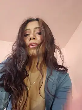 Snapshot of DORYY chatting on October 23, 2025, 10:08 pm DORYY online show from October 23, 2025, 10:08 pm