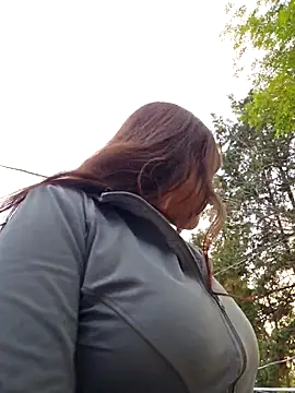 Snapshot of DORYY chatting on December 13, 2025, 10:16 pm DORYY online show from December 13, 2025, 10:16 pm